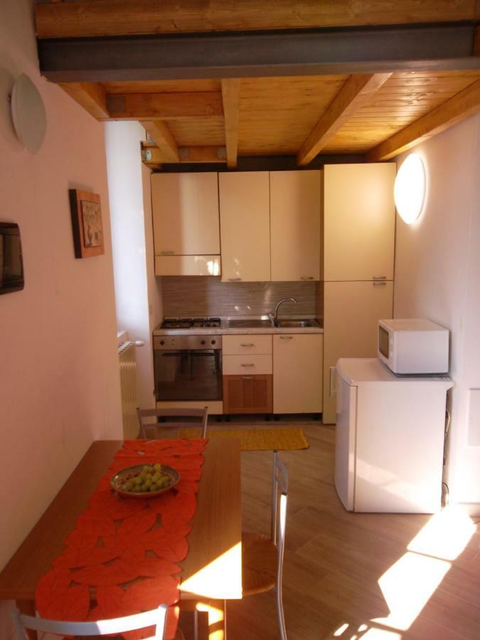 Vesna Loft In Luino Apartman Kültér fotó